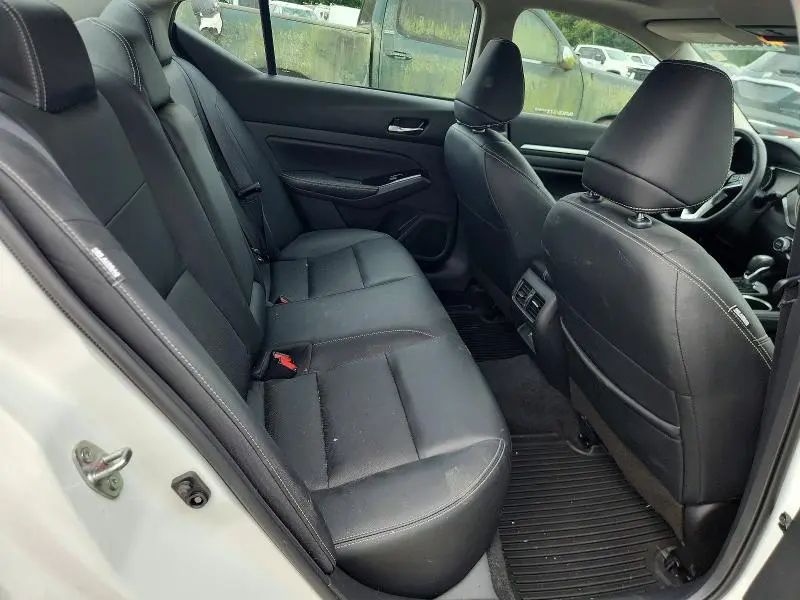 2024 NISSAN ALTIMA SL  