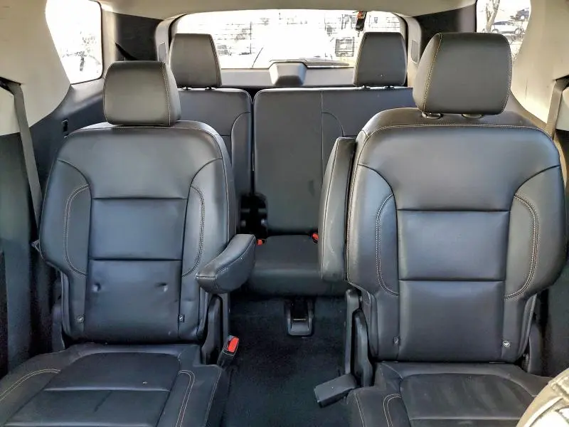 2021 CHEVROLET TRAVERSE LT  