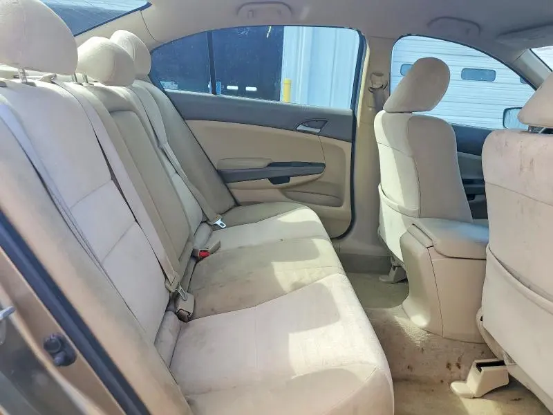 2010 HONDA ACCORD LX  