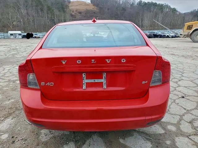 2010 VOLVO S40 2.4I  