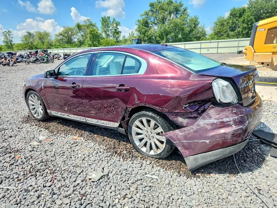 2011 LINCOLN MKS   
