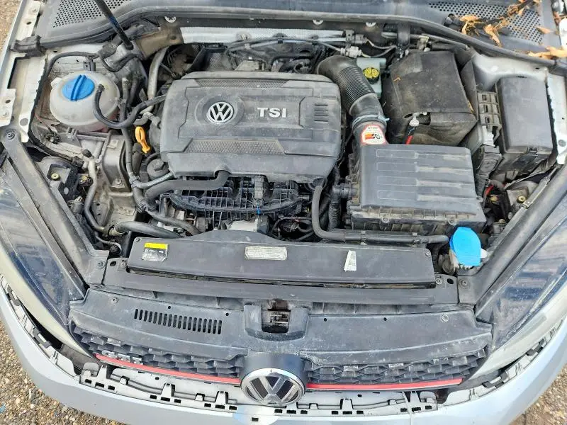 2015 VOLKSWAGEN GTI   