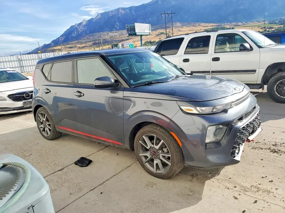 2021 KIA SOUL GT LINE  