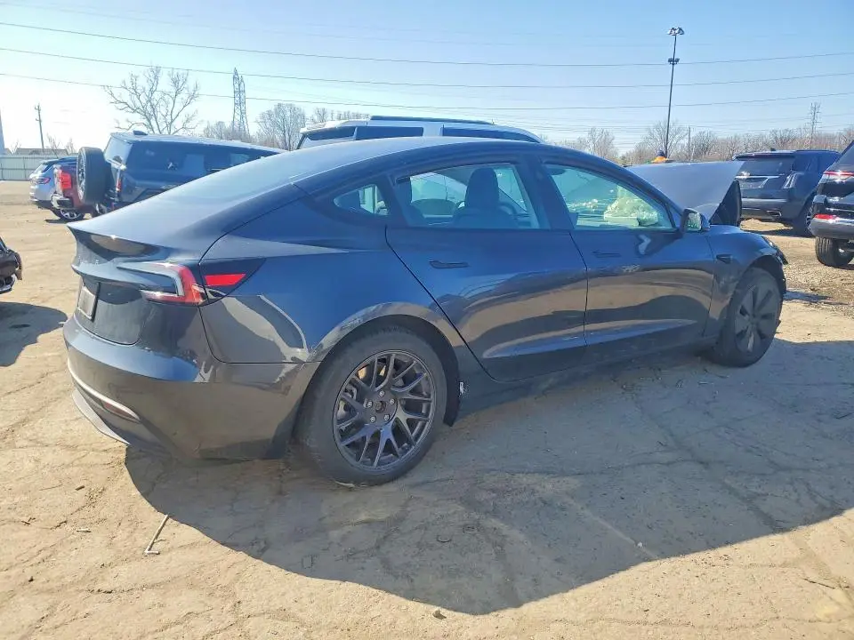 2025 TESLA MODEL 3   
