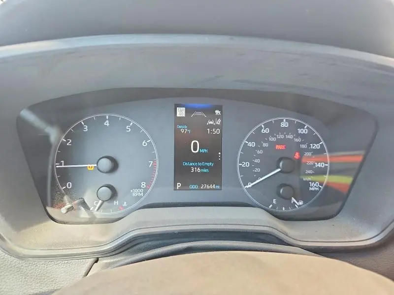 2025 TOYOTA COROLLA LE  