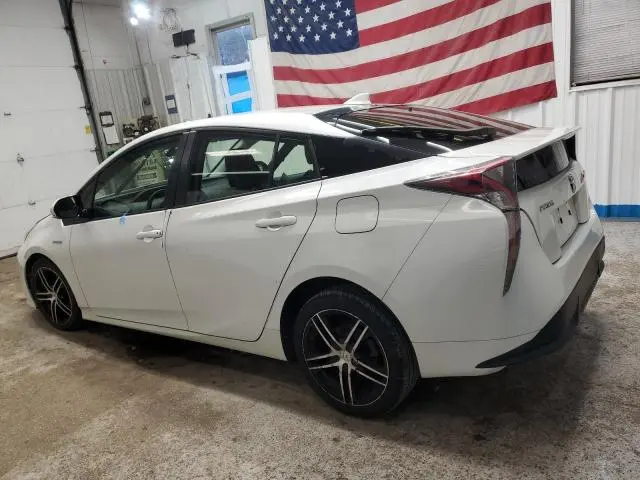 2016 TOYOTA PRIUS   
