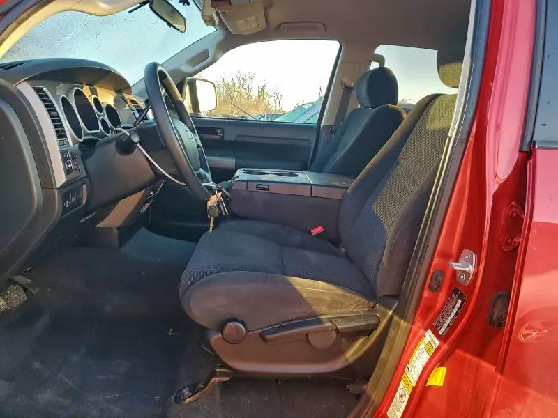 2011 TOYOTA TUNDRA CREWMAX SR5  