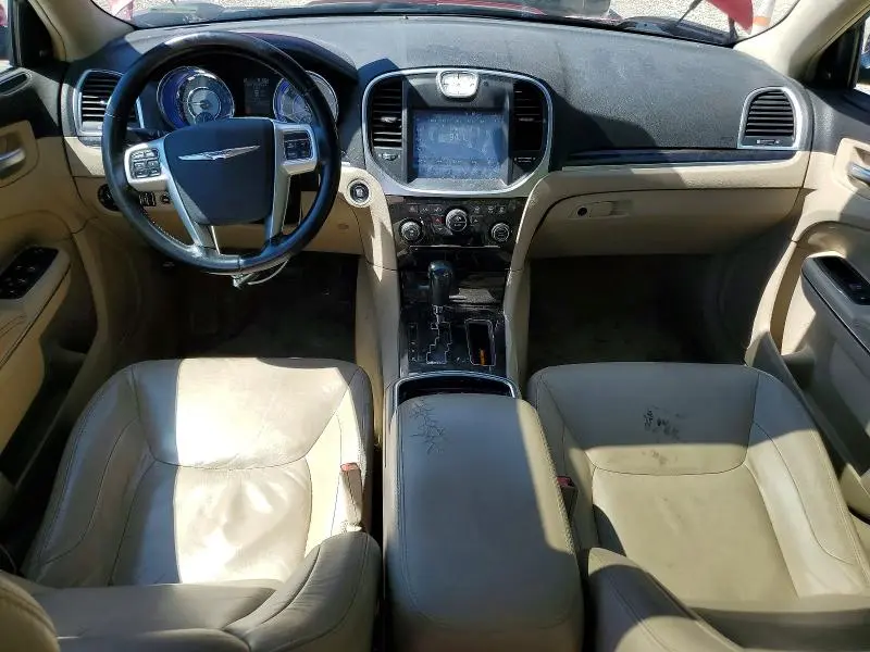 2011 CHRYSLER 300 LIMITED  
