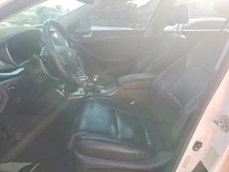 2015 KIA CADENZA PREMIUM  