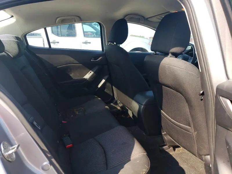 2016 MAZDA 3 SPORT  
