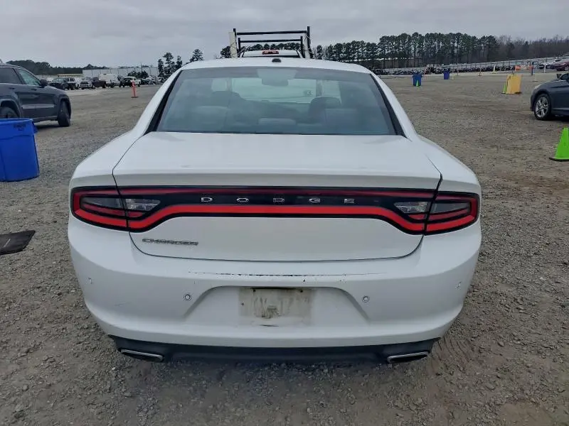 2015 DODGE CHARGER SE  