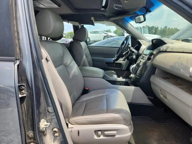 2011 HONDA PILOT TOURING  