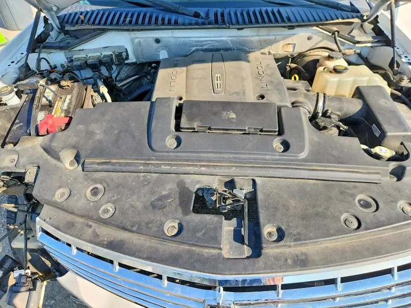 2013 LINCOLN NAVIGATOR   