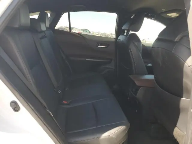 2023 TOYOTA VENZA LE  