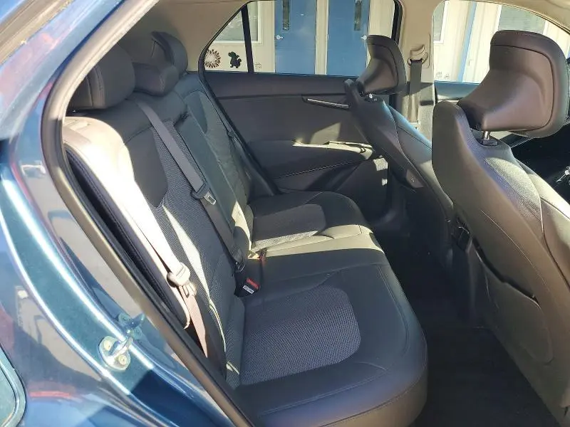 2023 KIA NIRO EX  