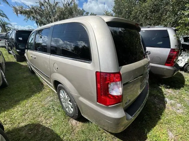 2016 CHRYSLER TOWN & COUNTRY TOURING  