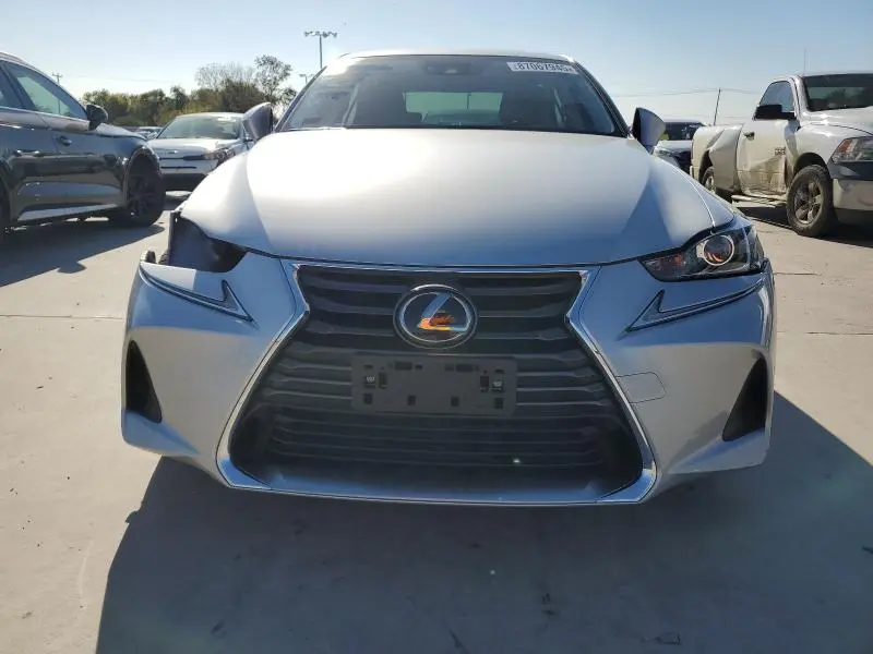 2018 LEXUS IS 300  
