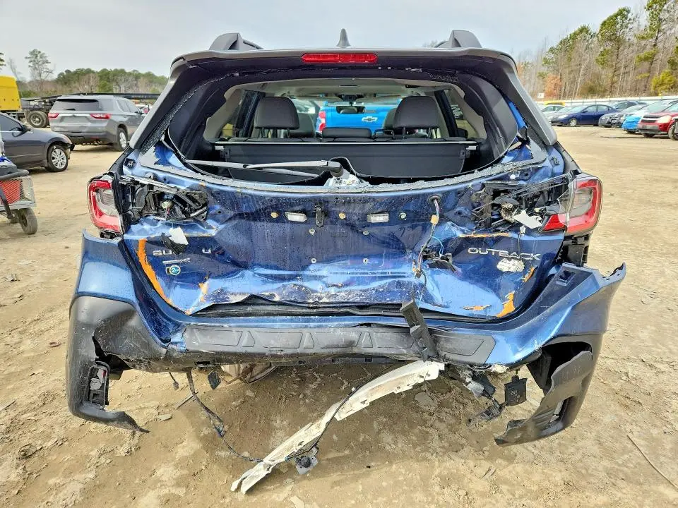 2022 SUBARU OUTBACK LIMITED  