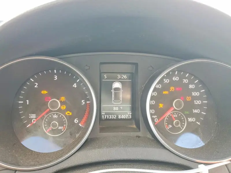 2013 VOLKSWAGEN JETTA TDI  