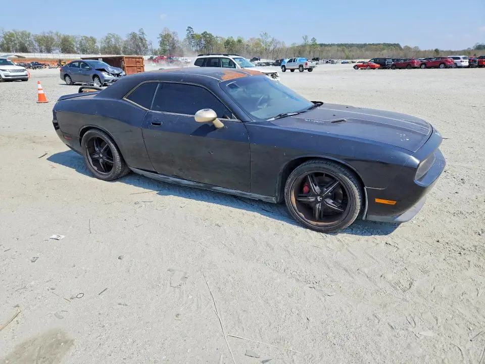2010 DODGE CHALLENGER SRT-8  