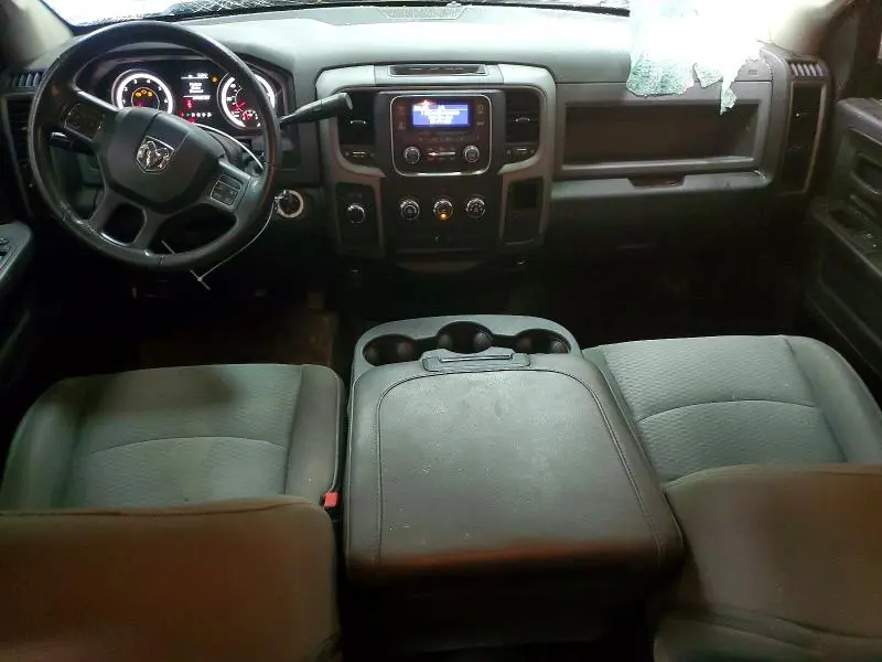 2016 RAM 1500 ST  