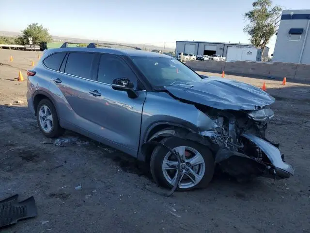 2021 TOYOTA HIGHLANDER HYBRID LE  