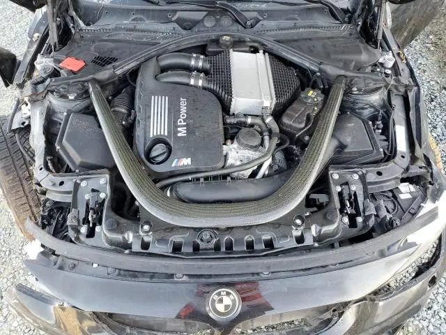 2015 BMW M4 