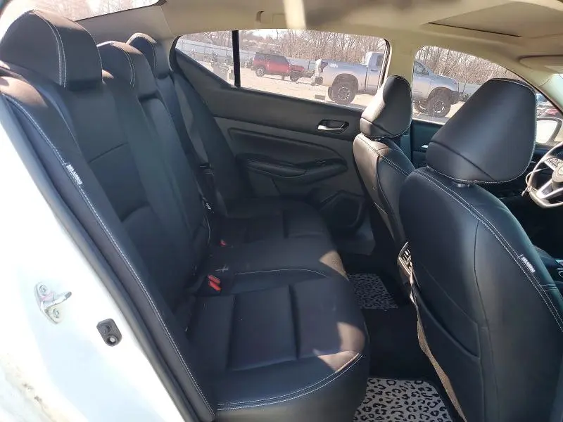 2023 NISSAN ALTIMA SL  