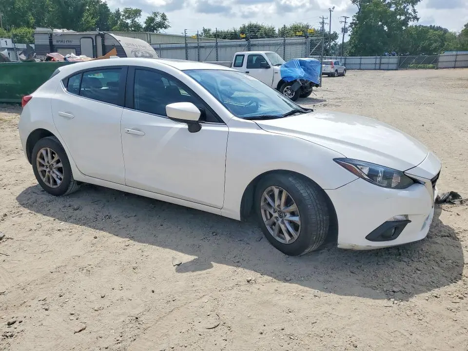 2015 MAZDA 3 TOURING  