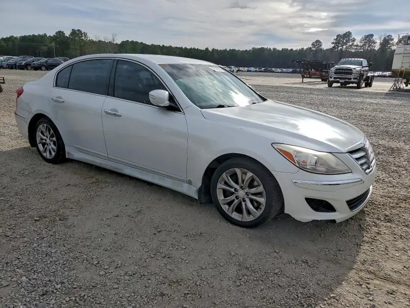 2013 HYUNDAI GENESIS 3.8L  