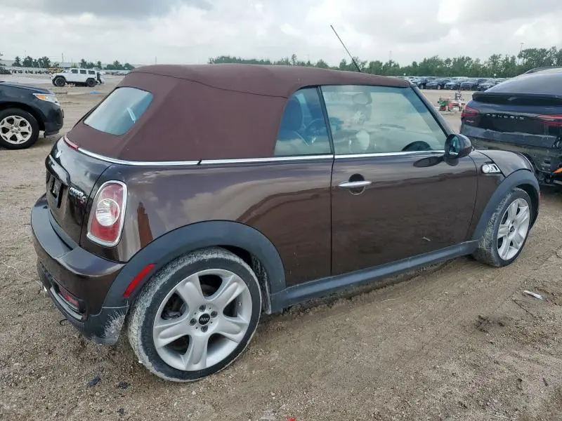 2011 MINI COOPER S  