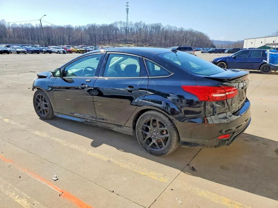 2016 FORD FOCUS SE  