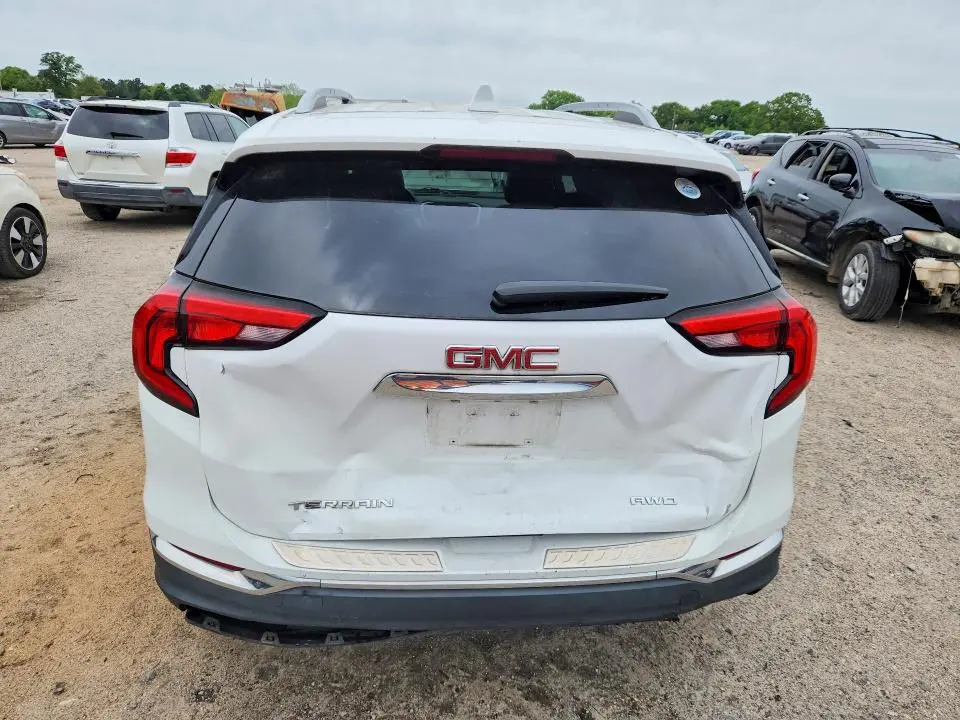 2018 GMC TERRAIN SLT  