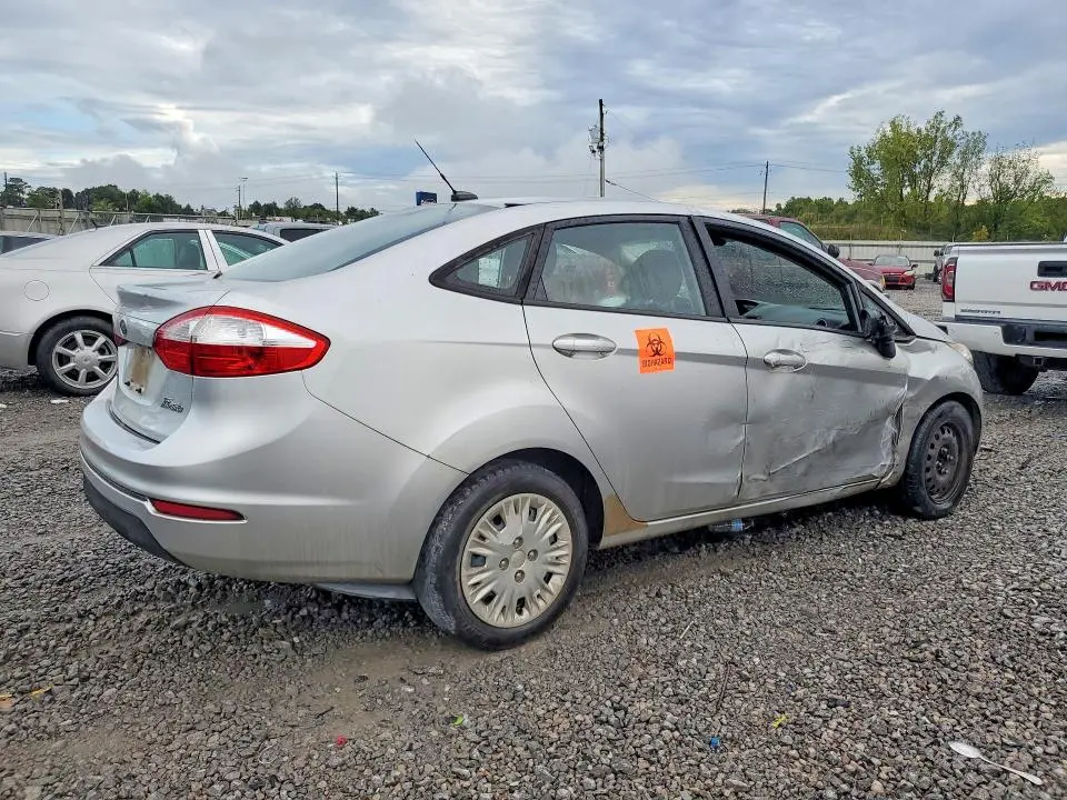 2014 FORD FIESTA SE  