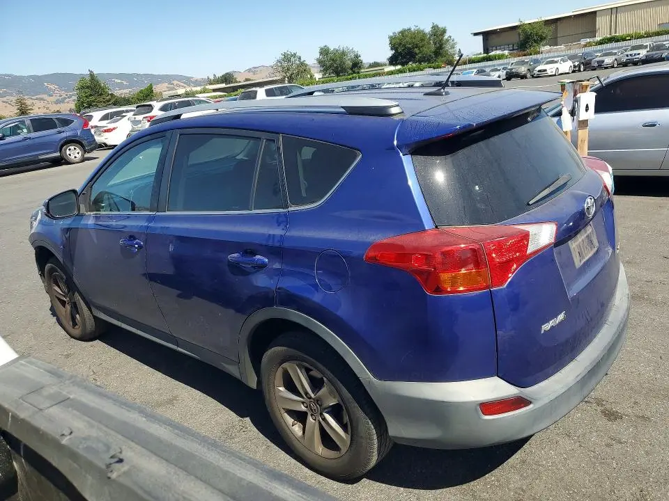 2015 TOYOTA RAV4 XLE  