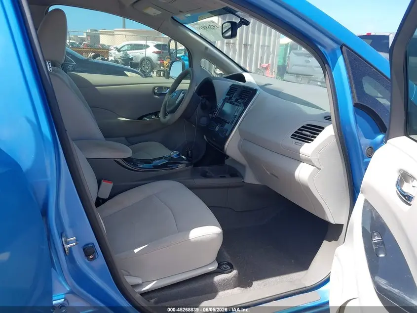 2011 NISSAN LEAF SL