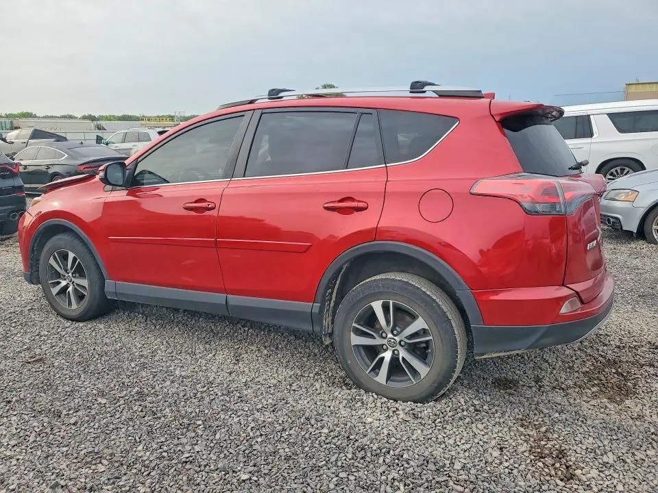 2017 TOYOTA RAV4 XLE  