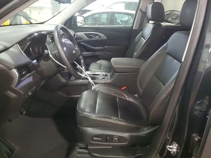 2021 CHEVROLET TRAVERSE LT  