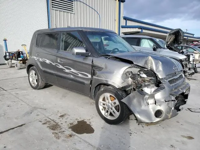 2010 KIA SOUL +  
