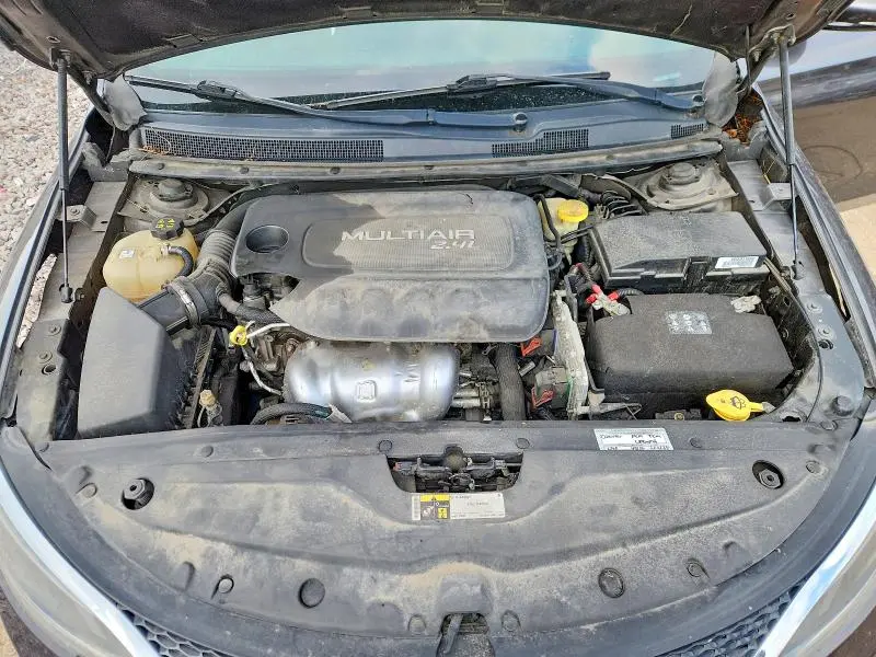2015 CHRYSLER 200 C  