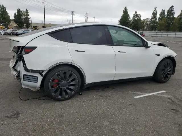 2022 TESLA MODEL Y   