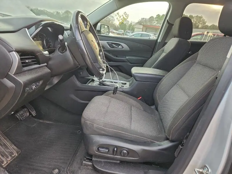 2019 CHEVROLET TRAVERSE LT  