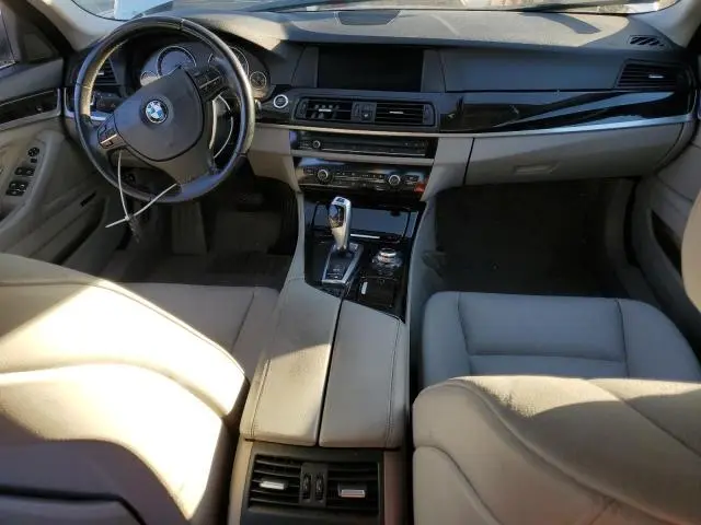 2011 BMW 528 I  