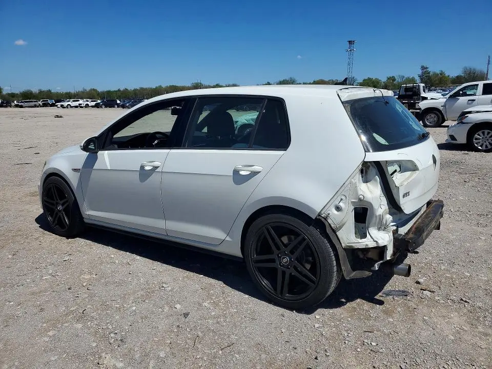 2015 VOLKSWAGEN GTI   