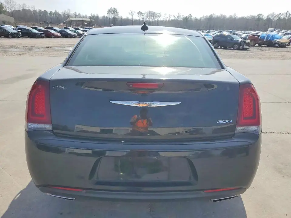 2019 CHRYSLER 300 TOURING  