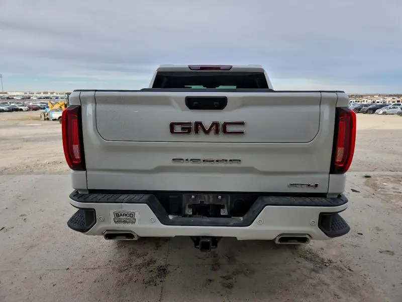 2025 GMC SIERRA K1500 AT4  