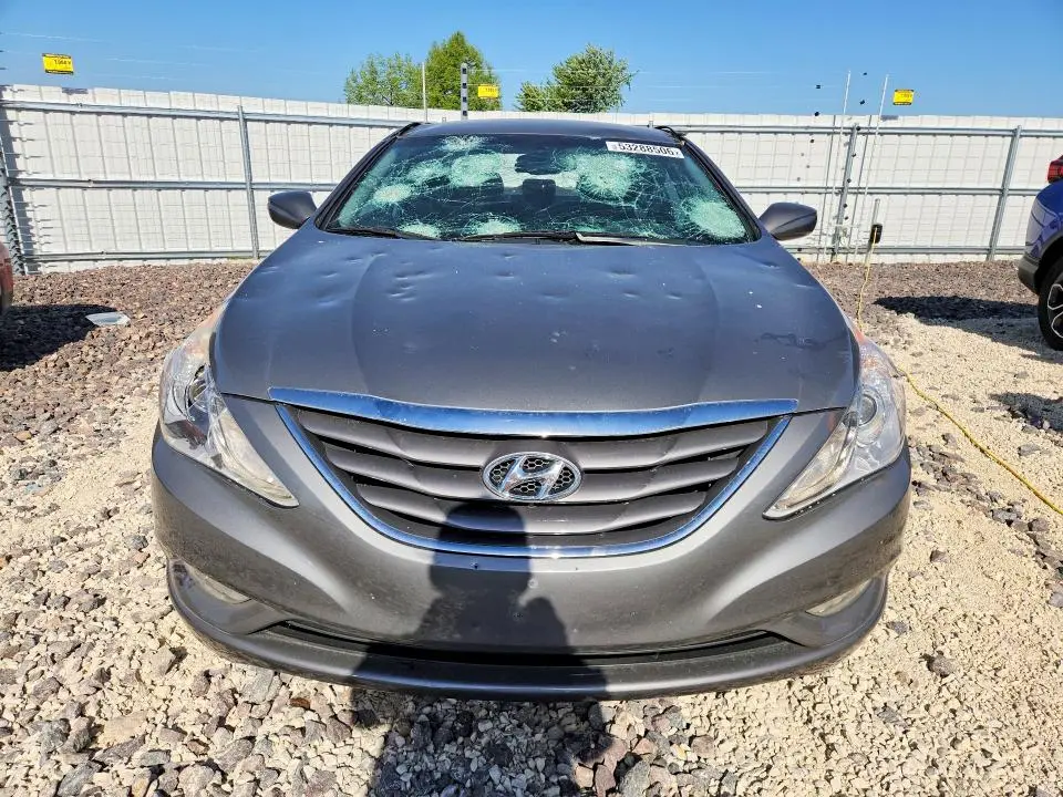 2013 HYUNDAI SONATA GLS  