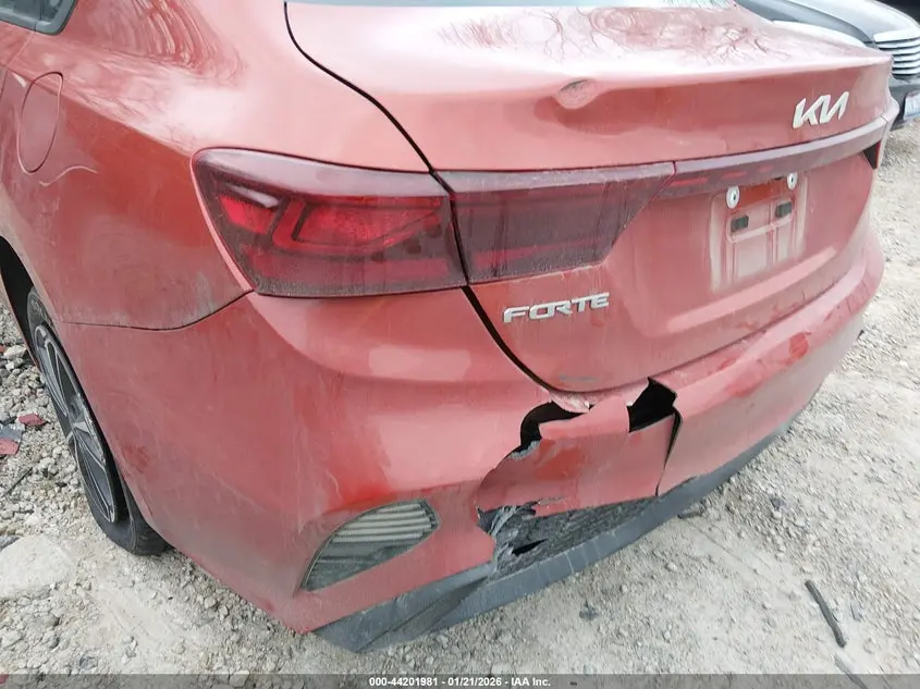 2022 KIA FORTE LXS