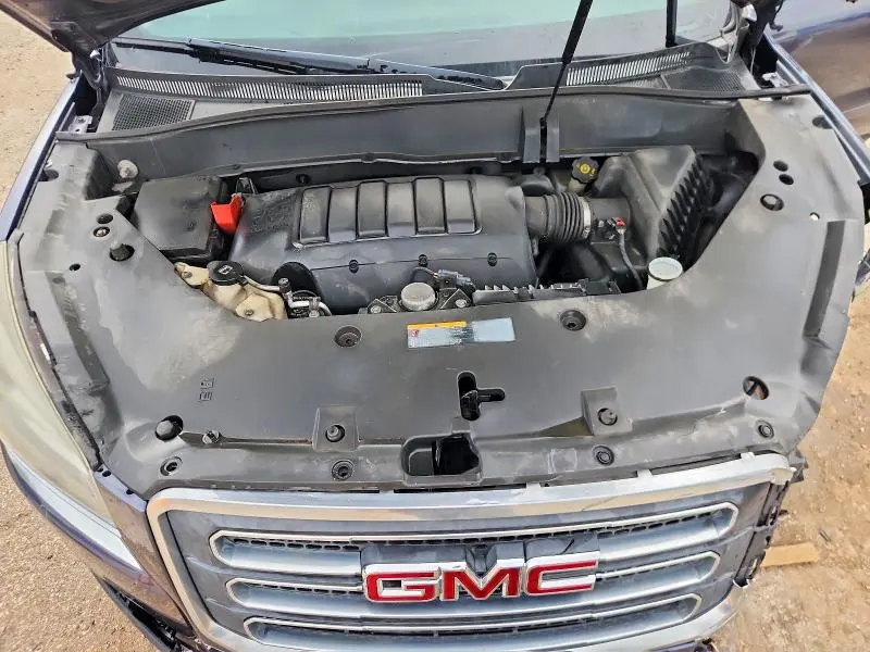 2013 GMC ACADIA SLT-1  
