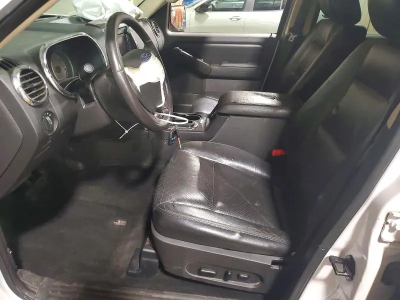 2010 FORD EXPLORER LIMITED  